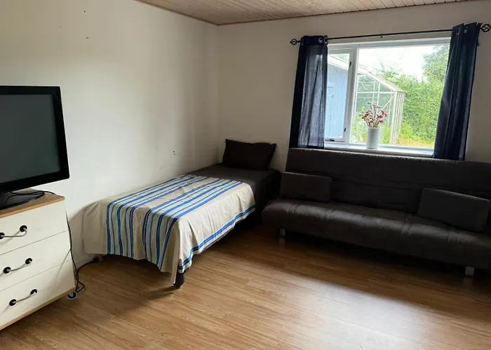 Helt I Og Taet Pa Stranden 빌라 *