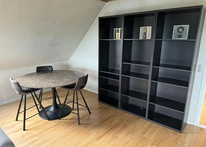 Helt I Og Taet Pa Stranden 빌라